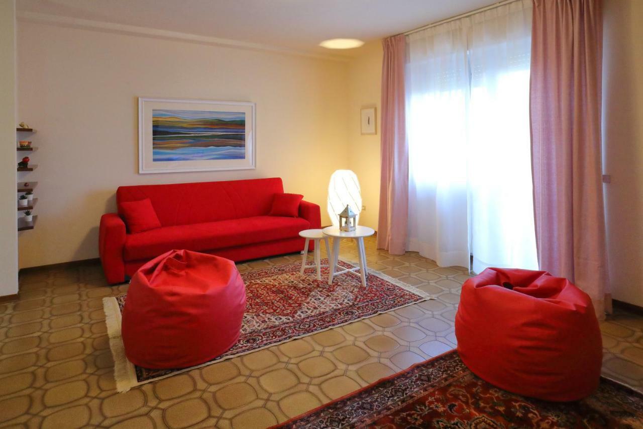 Casa Del Sole Lägenhet Prato  Exteriör bild